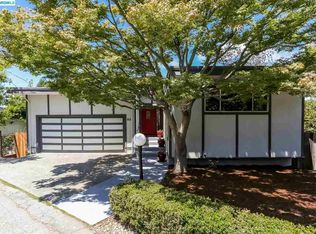 63 Asilomar Cir, Oakland, CA 94611