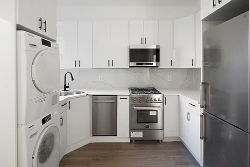 172 W 109th St #5R Photo 1
