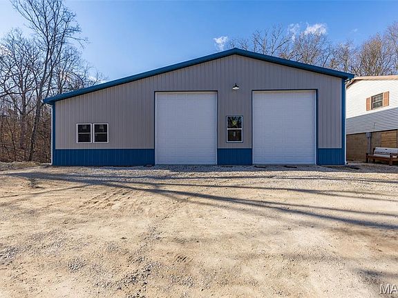 5th image of 9899 Goldman Rd