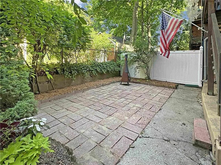 92 Florida St #1 — Photo 13