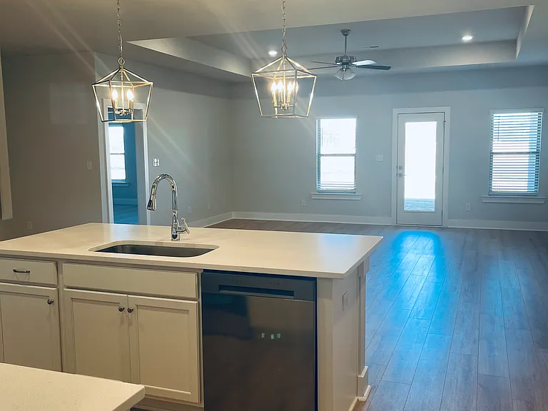 119 Clift Farm Dr — Photo 15