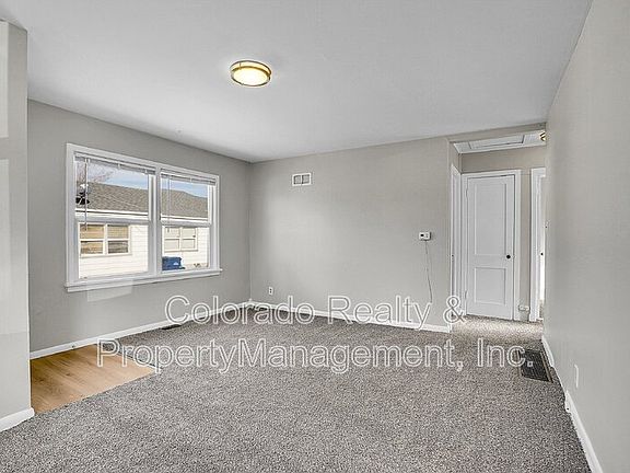 3rd image of 3602-3616 S King St #3612