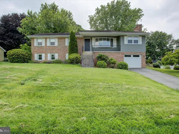 110 Bunker Hill Rd, New Cumberland, PA 17070