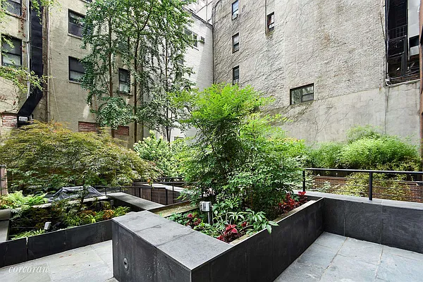 Sold by Corcoran | media 6