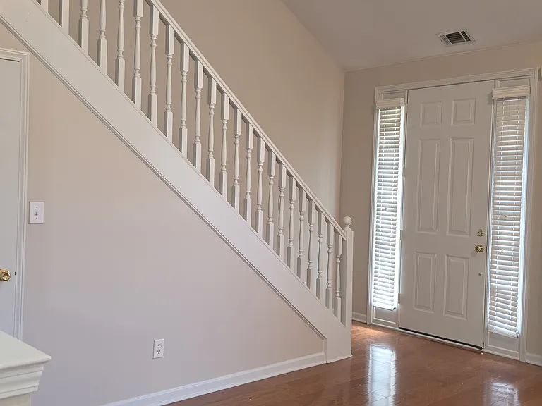 4572 Park Ridge Pkwy — Photo 16