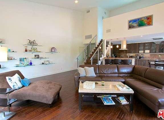 4th image of 1021 N Crescent Heights Blvd APT 306