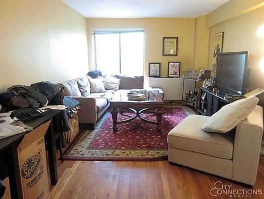 Rented by City Connections Realty | media 11