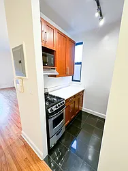 Rented by Urban Real Estate Inc