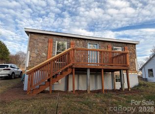 174 Hollins St, Rutherfordton, NC 28160