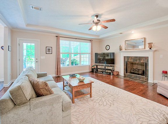 3rd image of 5117 Glastonbury Ct
