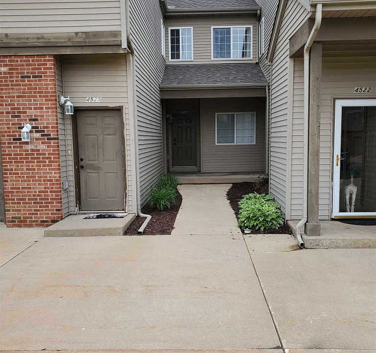 1st image of 4526 N Thornhill Dr