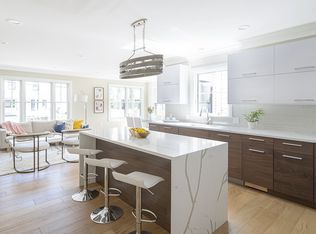 23 Winslow Rd #2, Brookline, MA 02446