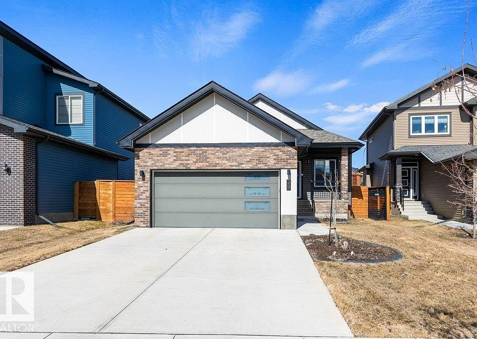 1st image of 29 Ratelle Cir