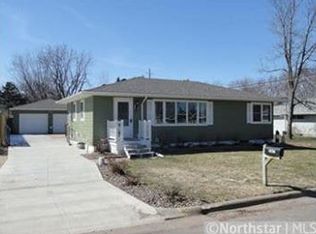 567 Sunset Dr, Winona, MN 55987