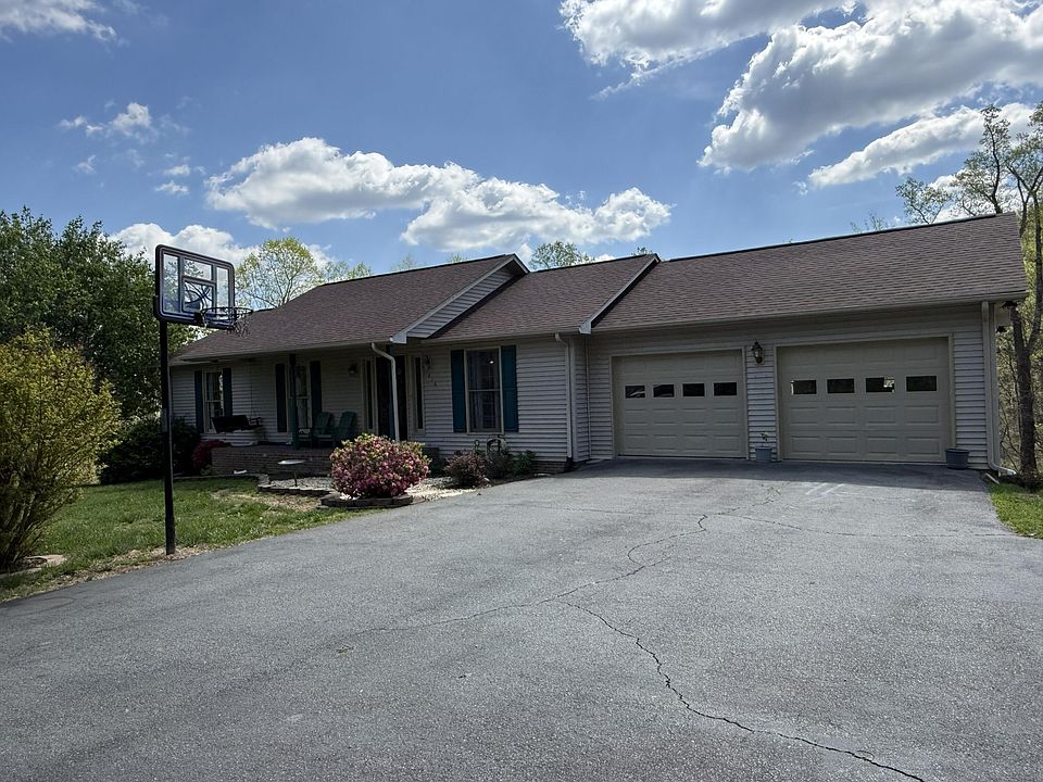 1st image of 616 Dry Hill Rd