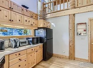 21 Meadow Lake Dr, Lyons, CO 80540