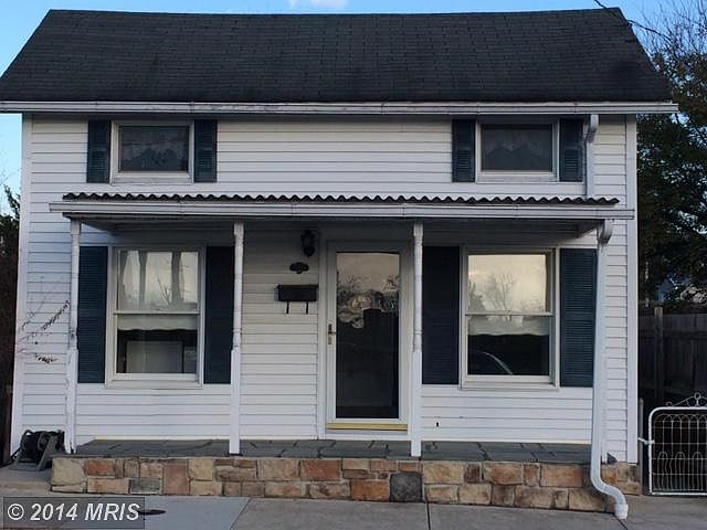 1st image of 113 S Vermont St