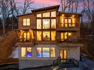 1879 Allen Way, Sevierville, TN 37862