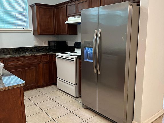 4th image of 1424 Terrace Hollow Ct #2
