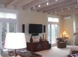 7 Laurel Cir, Santa Fe, NM 87506