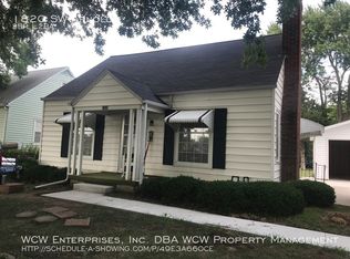 1820 SW Arnold Ave, Topeka, KS 66604