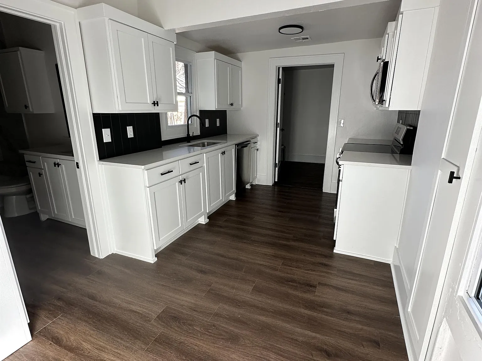 2308 Northwest 16th Street - 1 — Photo 2