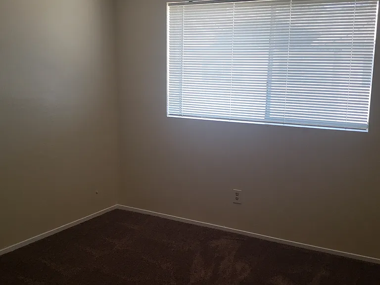 3601 Hughes Ln #C — Photo 11