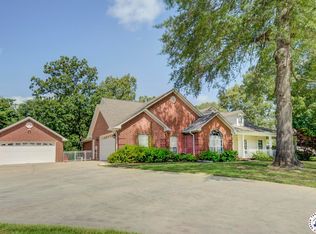 6903 Cherrybark Cir, Texarkana, AR 71854