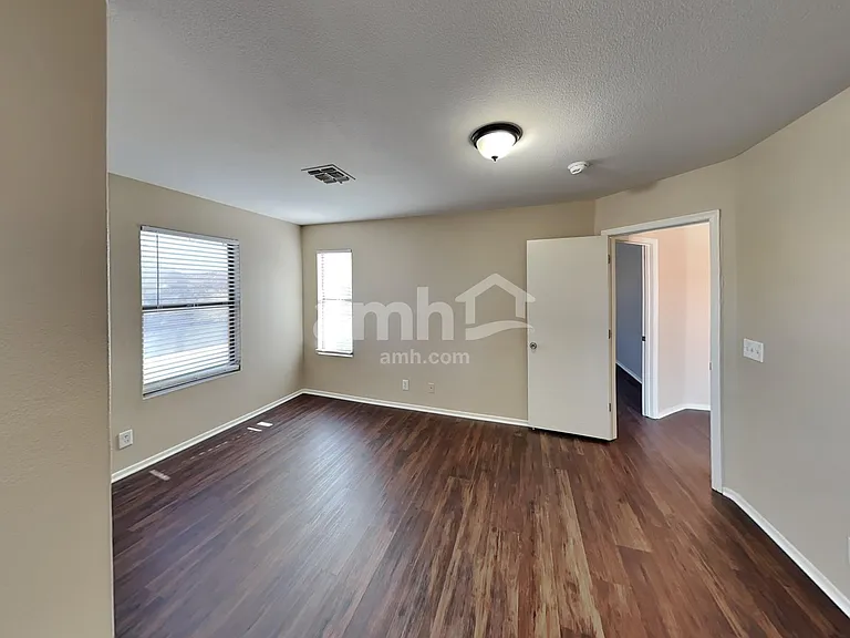 22274 N 106th Ln — Photo 16