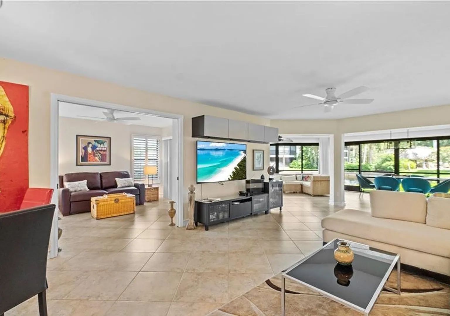 Lugano At Pelican Bay Beautiful First Floor Condo Seasonal Furnished Rental — Photo 2