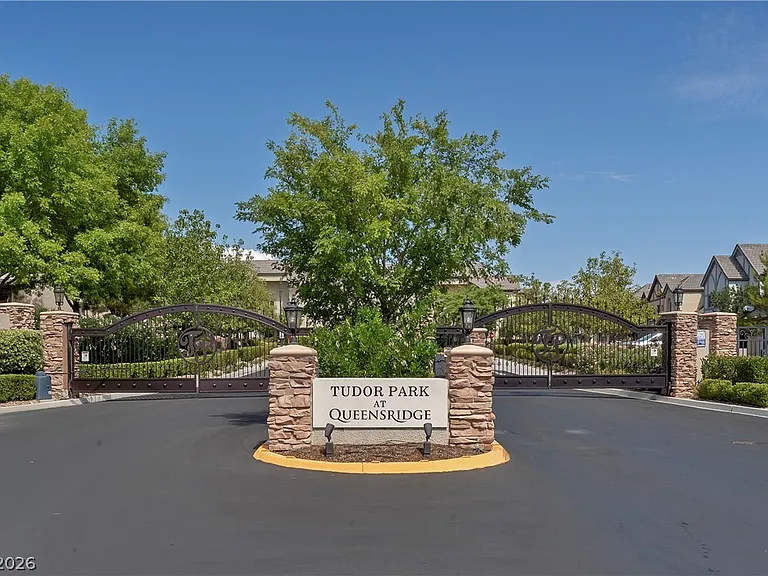 9201 Tudor Park Pl — Photo 37