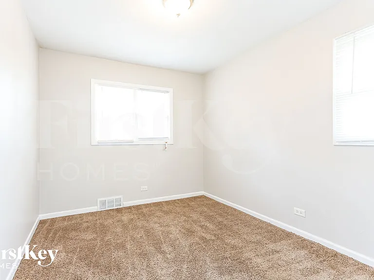 15231 Hastings Dr — Photo 12
