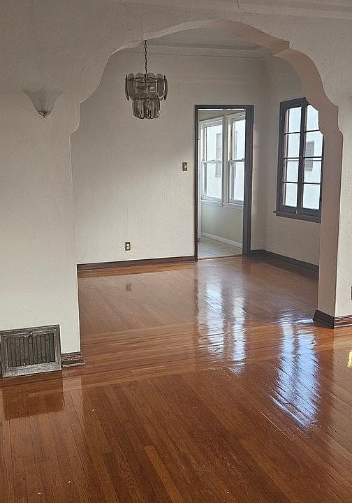 1st image of 458 N Stanley Ave #4585