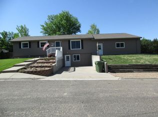 180 E Cherry St, Colby, KS 67701