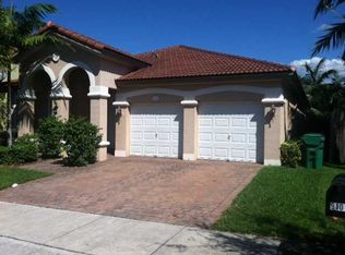 9101 SW 152nd Ct, Miami, FL 33196