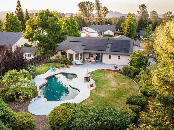19277 Sellins View Ct, Redding, CA 96003