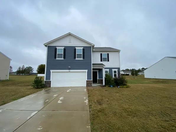 109 Miles Dr, Pikeville, NC 27863