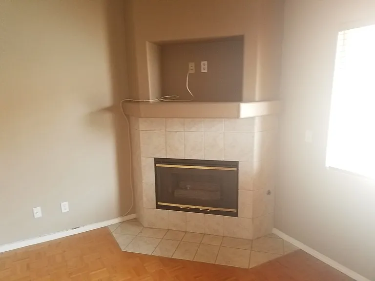 381 Manti Pl — Photo 4