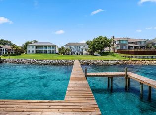837 Choctaw Ln, Shalimar, FL 32579