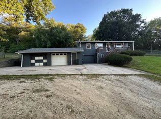 18843 Evergreen Ln, Council Bluffs, IA 51503