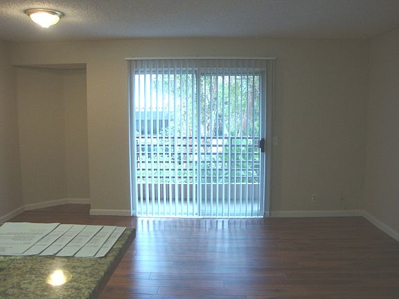 3rd image of 2812 Hermosa Ave APT 206