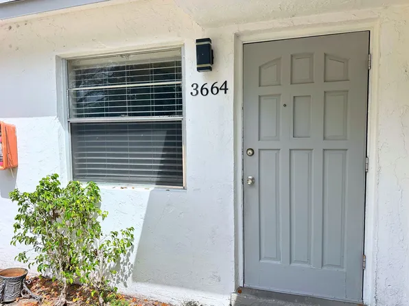 3662 Davis Rd, Lake Worth, FL