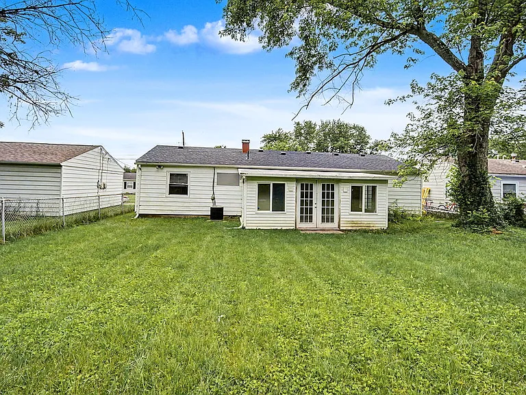 3324 Ainsworth Dr — Photo 26