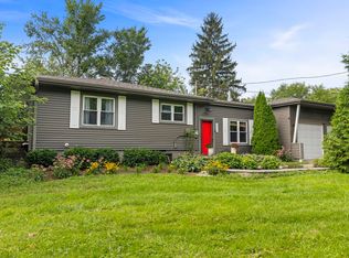 2N180 Mildred Ave, Glen Ellyn, IL 60137