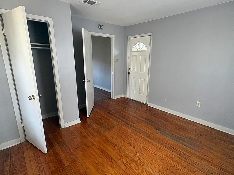 1538 Fig St — Photo 3
