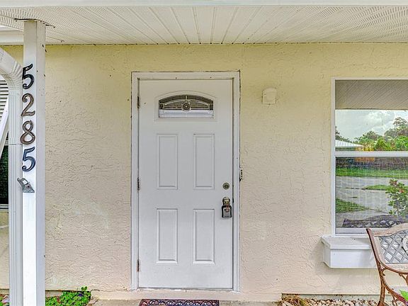3rd image of 5285 BROPHY STREET