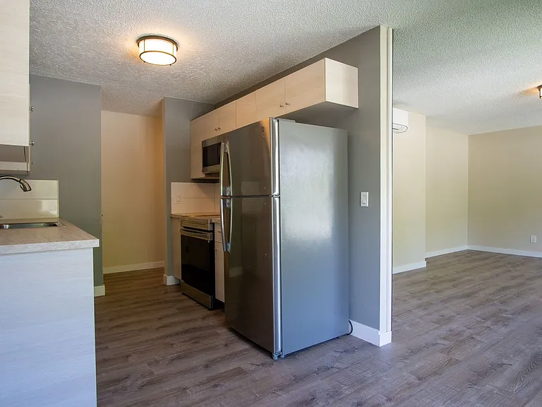 4149 SE 37th Ave #2 — Photo 5