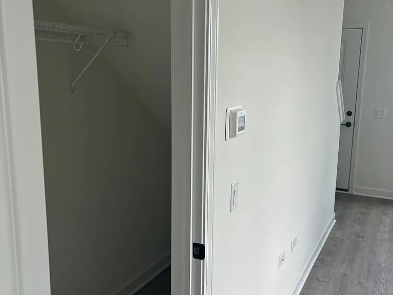 1432-1436 Naperville Wheaton Rd — Photo 18