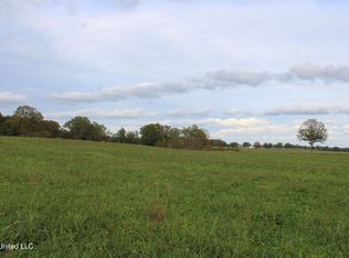 13782 Pebble Ridge Dr, Byhalia, MS 38611