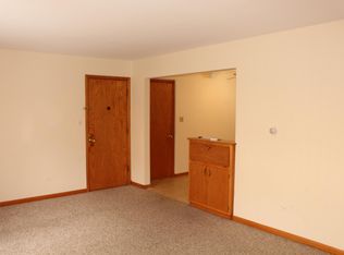 3107 S Harlem Ave APT 2F, Berwyn, IL 60402